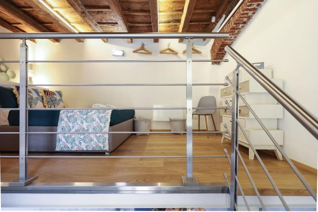 Cozy Loft Navigli, Close To Duomo And Bocconi - Italy Flat Vacation Milan Exterior photo